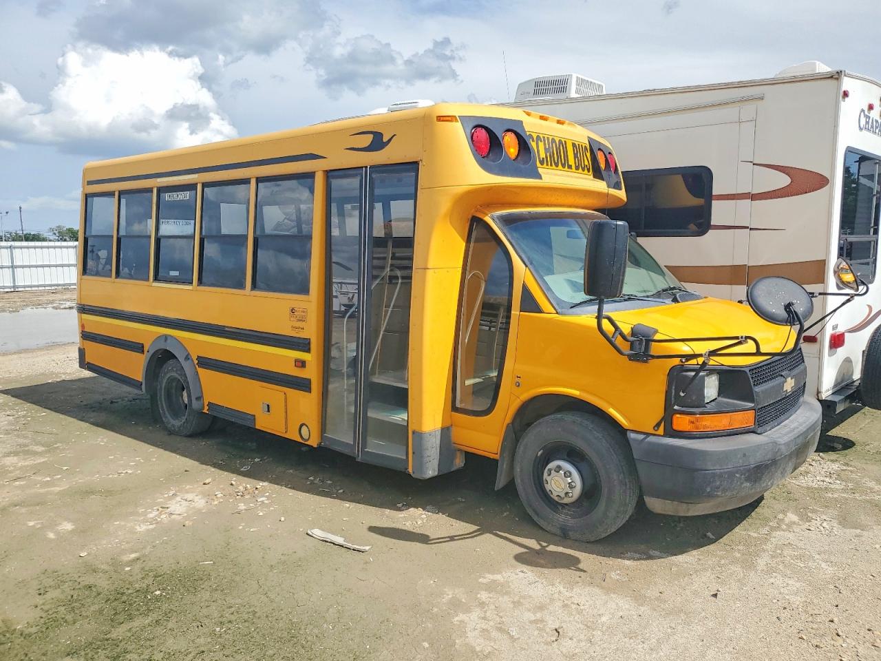 2012 CHEVROLET EXPRESS G4500