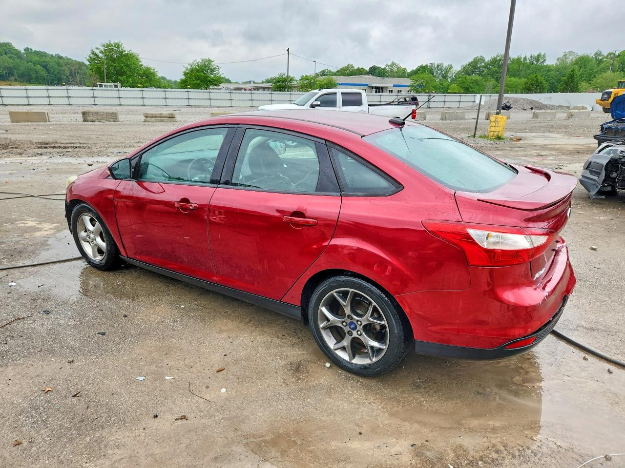 FORD FOCUS 2014 — 3