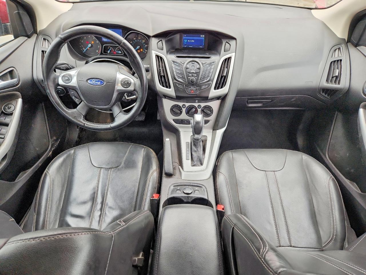 FORD FOCUS 2014 — 9