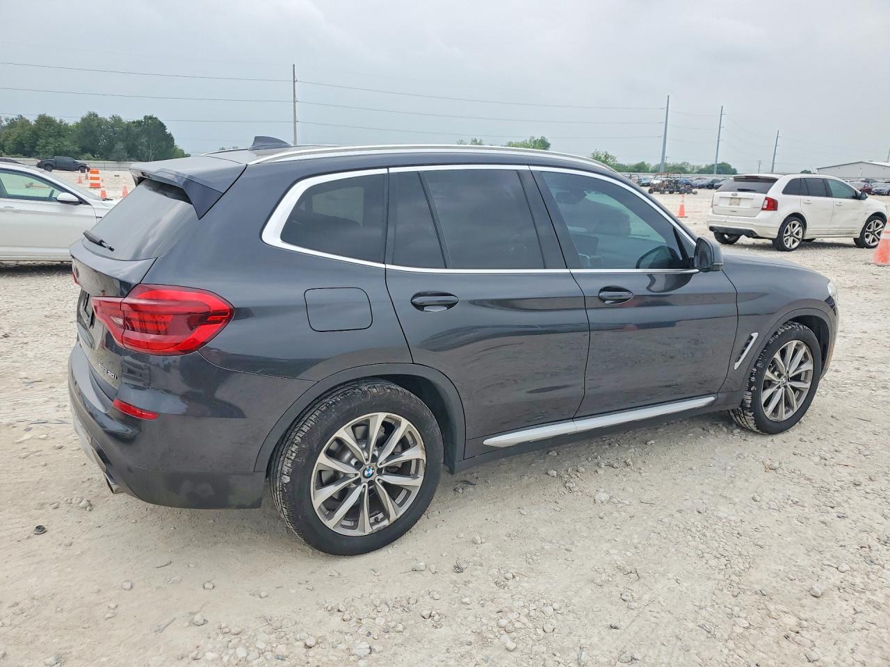 BMW X3 2019 — 4