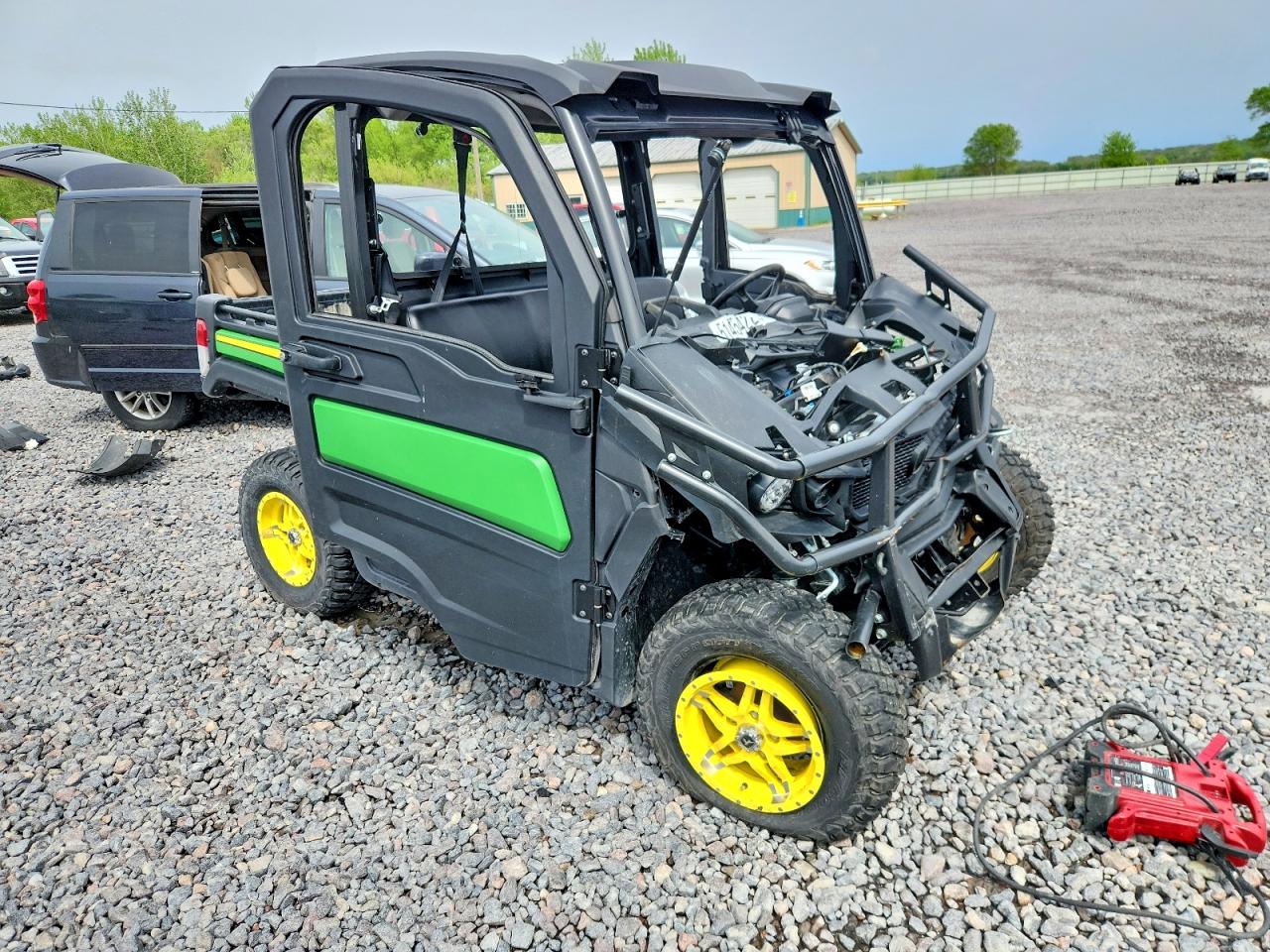 2023 JOHN DEERE 835M