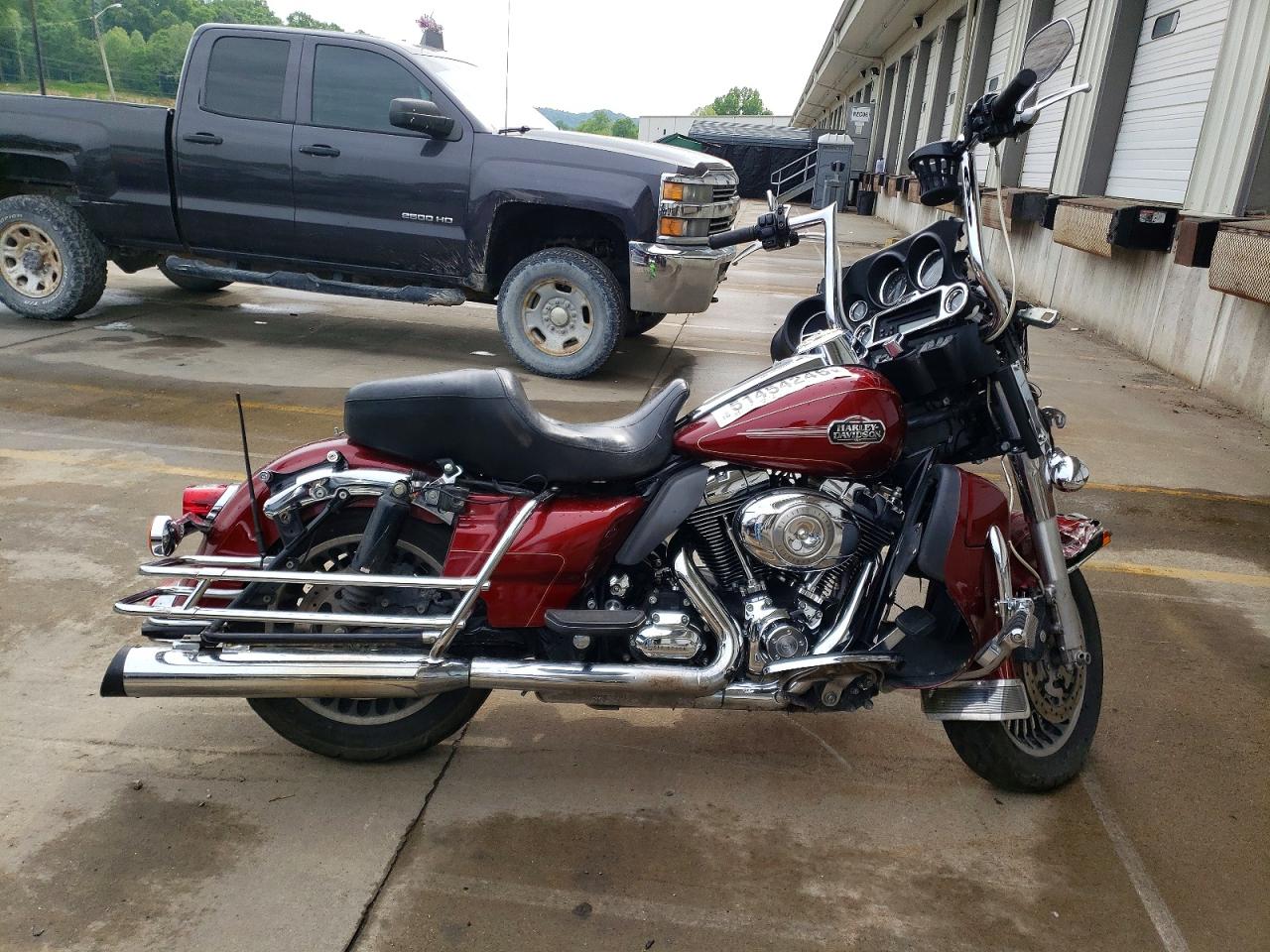 HARLEY-DAVIDSON FLHTCU 2010 — 2