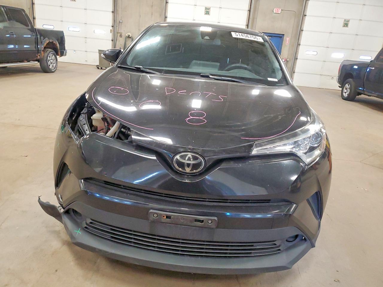 TOYOTA C-HR 2019 — 6