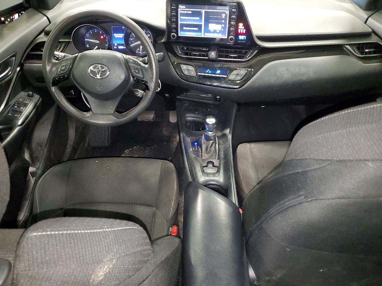TOYOTA C-HR 2019 — 9