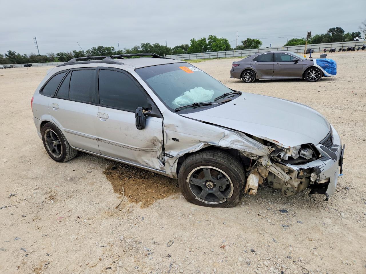 MAZDA PROTEGE 2003 — 5