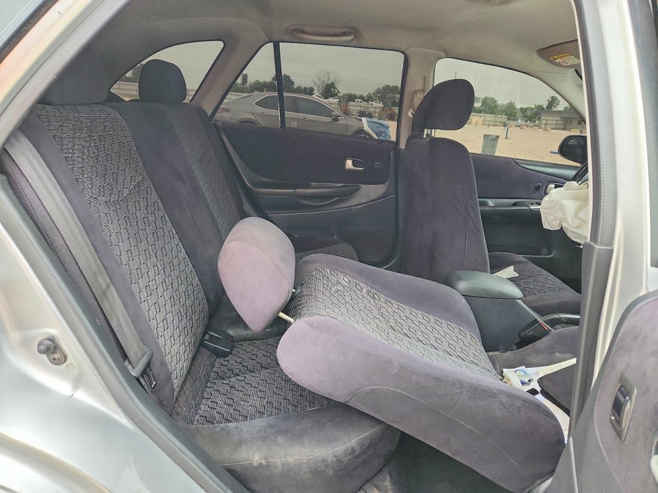 MAZDA PROTEGE 2003 — 12