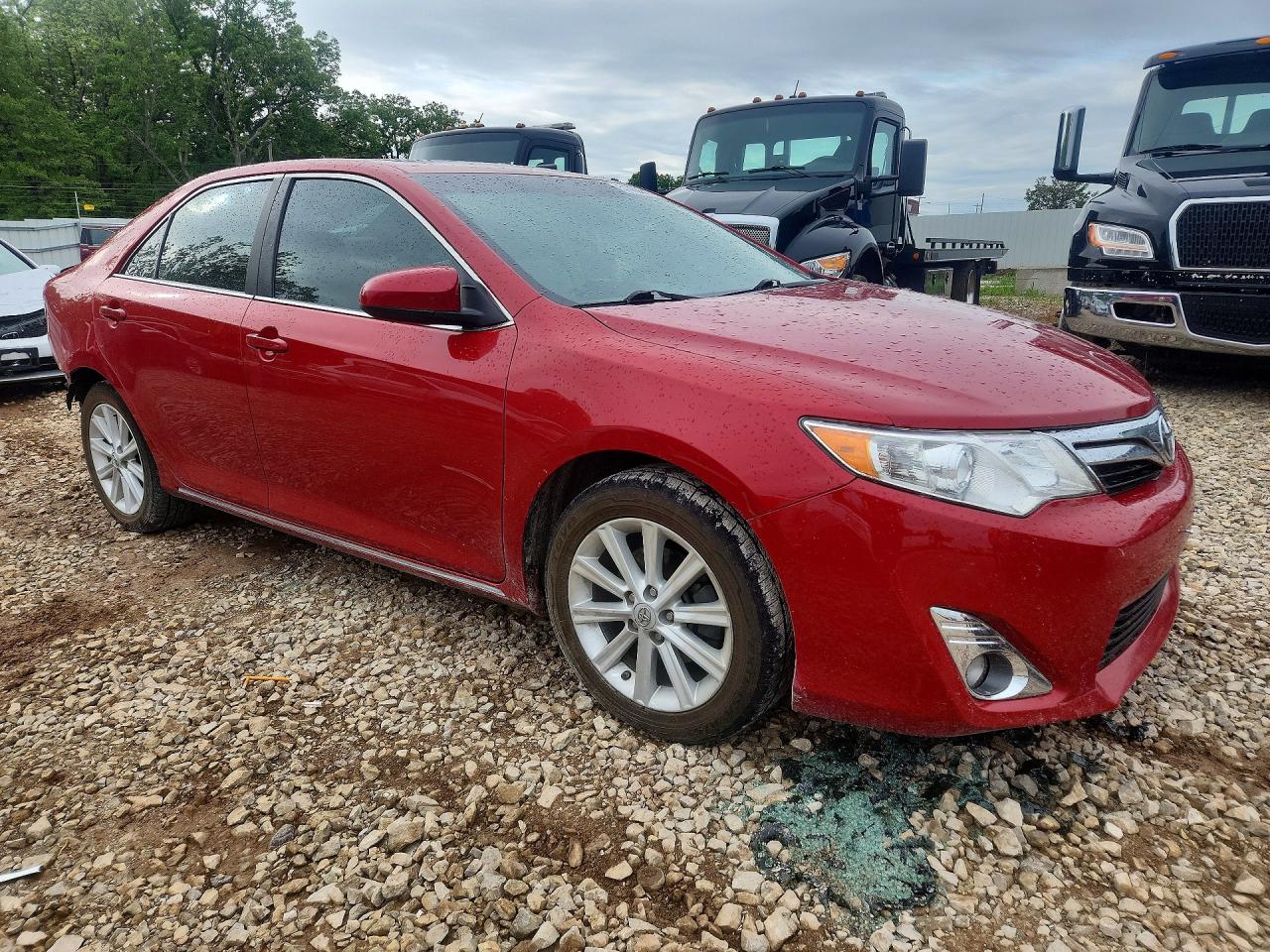 TOYOTA CAMRY 2013 — 5