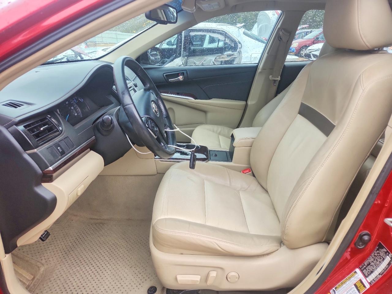 TOYOTA CAMRY 2013 — 8
