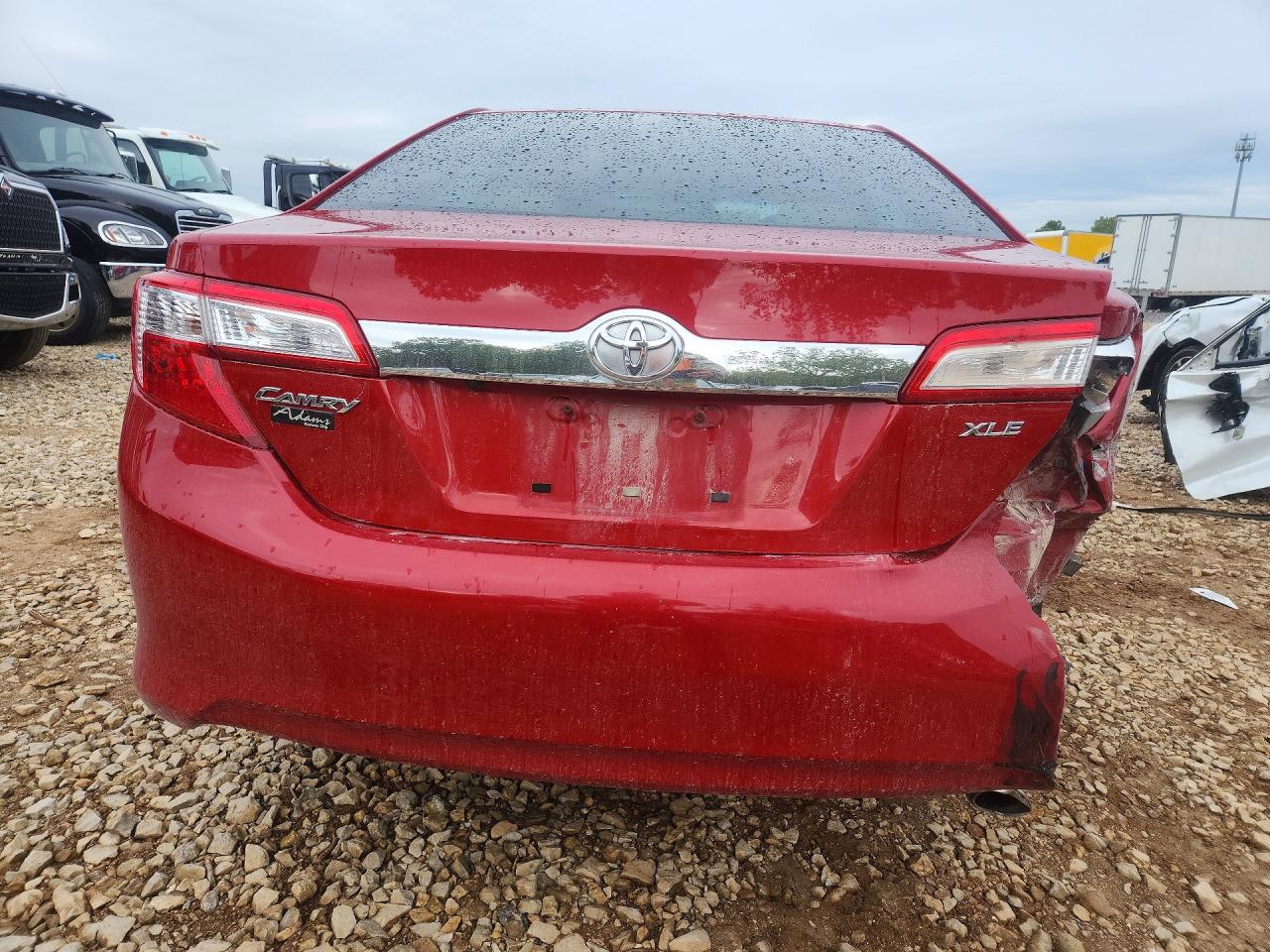 TOYOTA CAMRY 2013 — 7