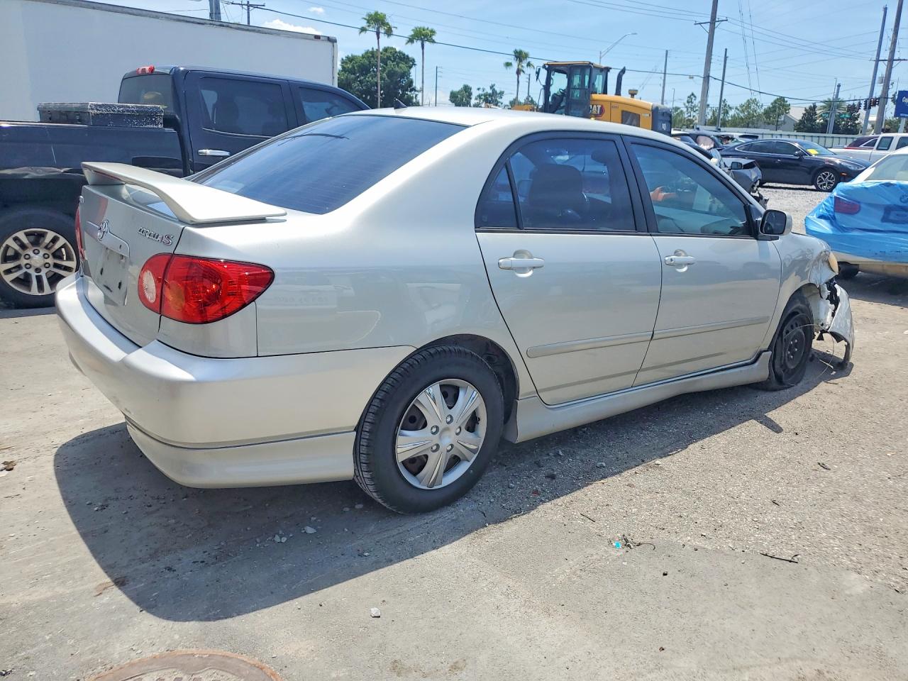 TOYOTA COROLLA 2004 — 4