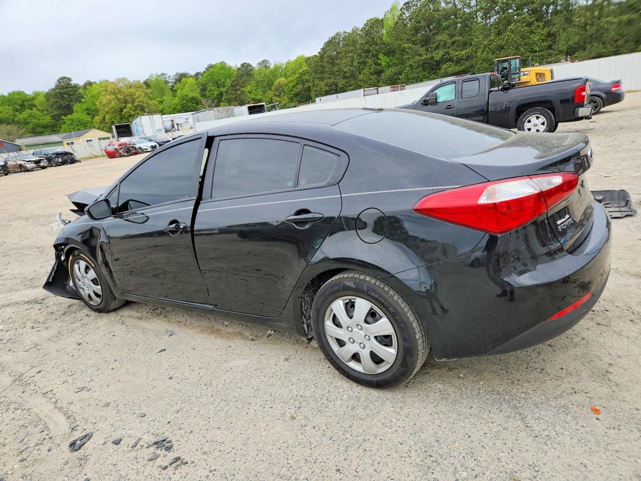 KIA FORTE 2015 — 3