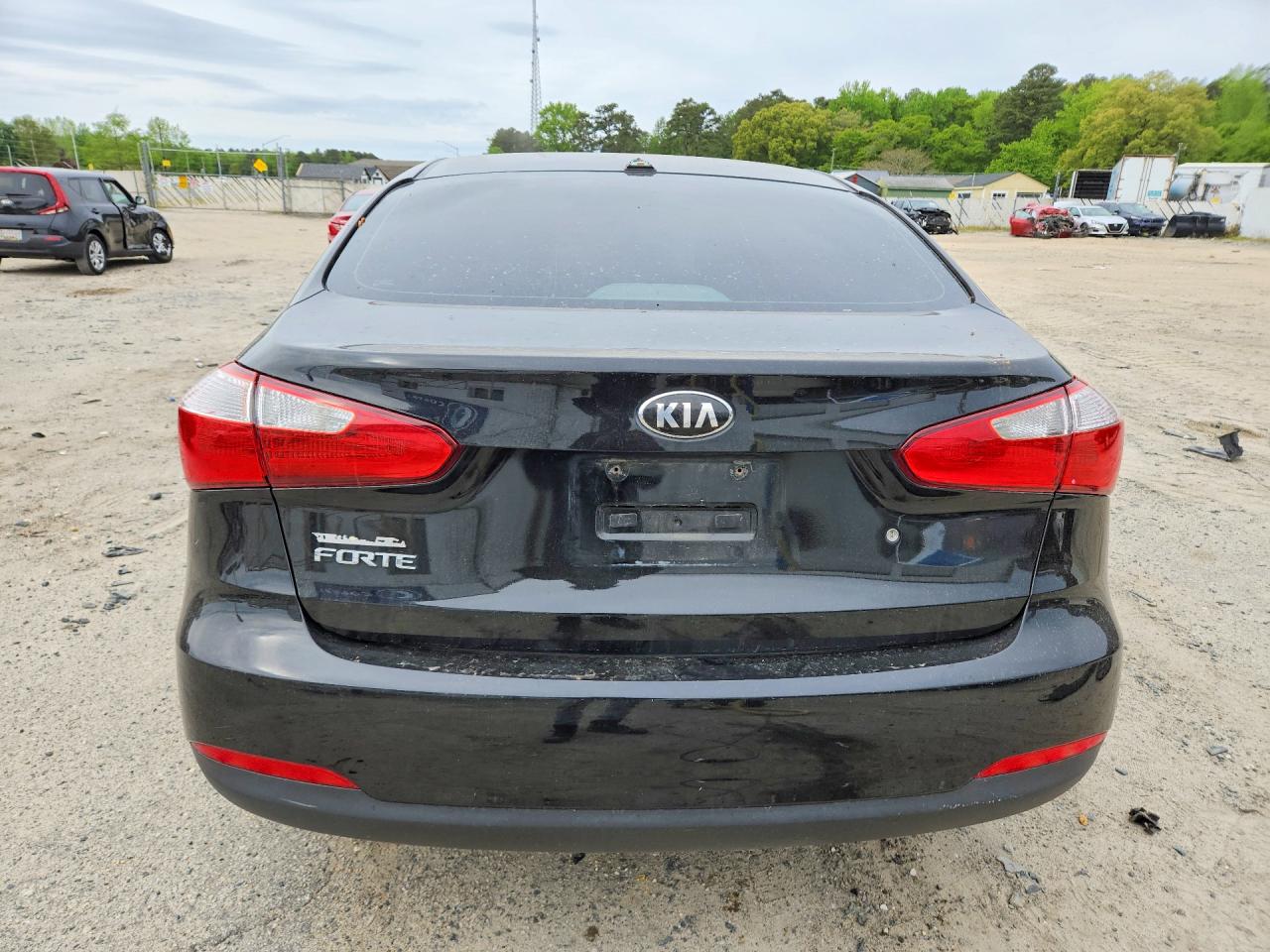 KIA FORTE 2015 — 7