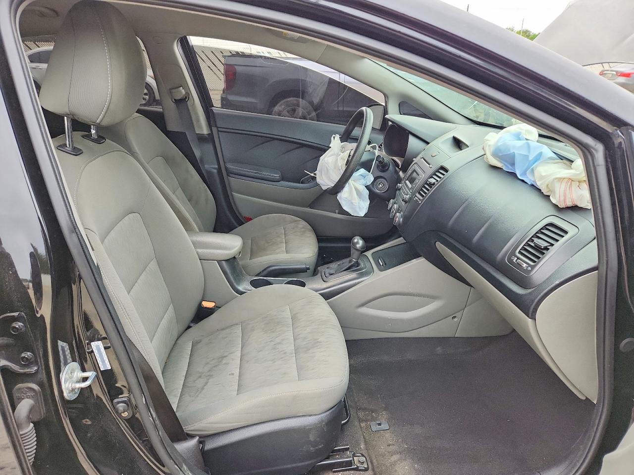 KIA FORTE 2015 — 8