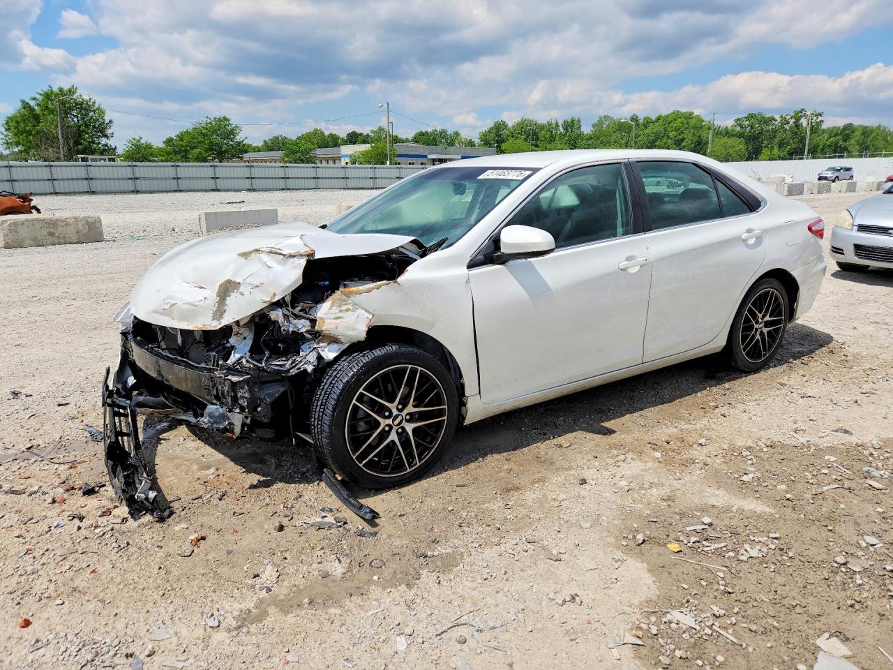 TOYOTA CAMRY 2015 — 2