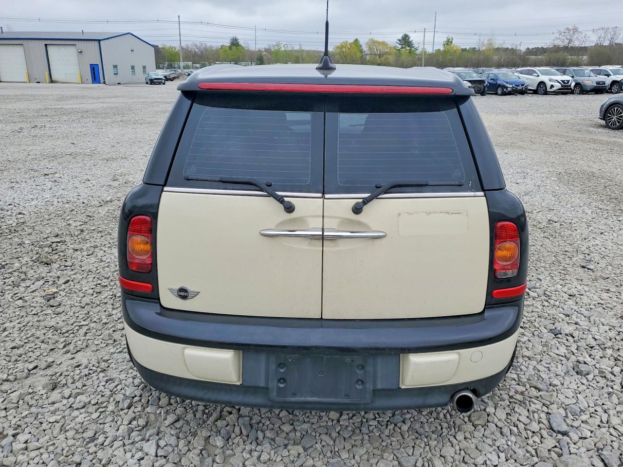 MINI COOPER 2010 — 7