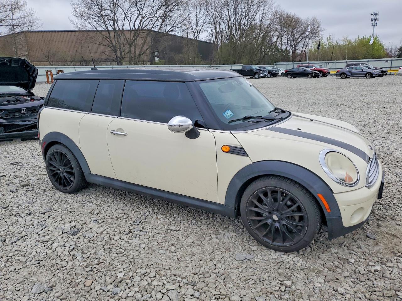 MINI COOPER 2010 — 5