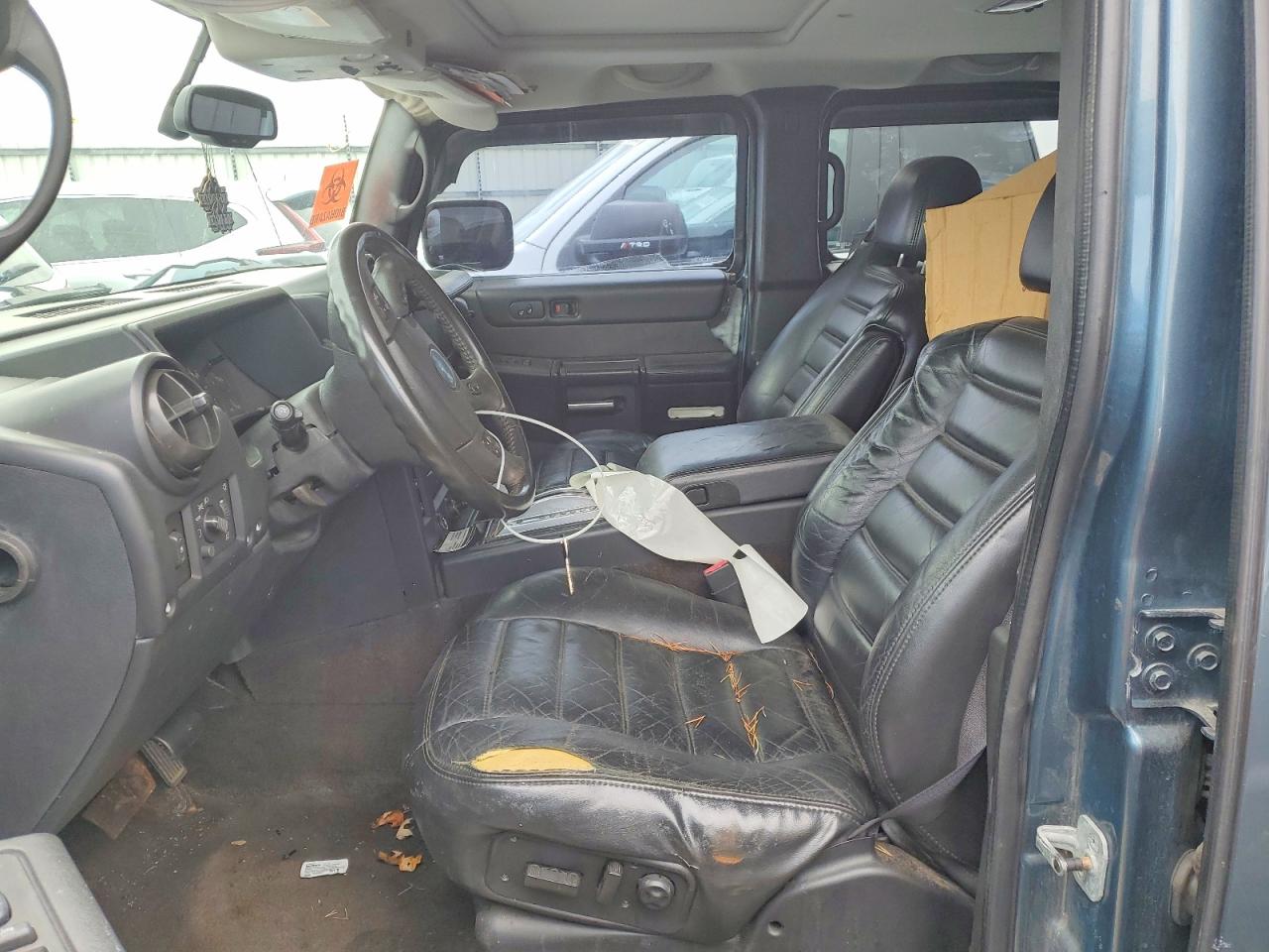 HUMMER H2 SUT 2005 — 8