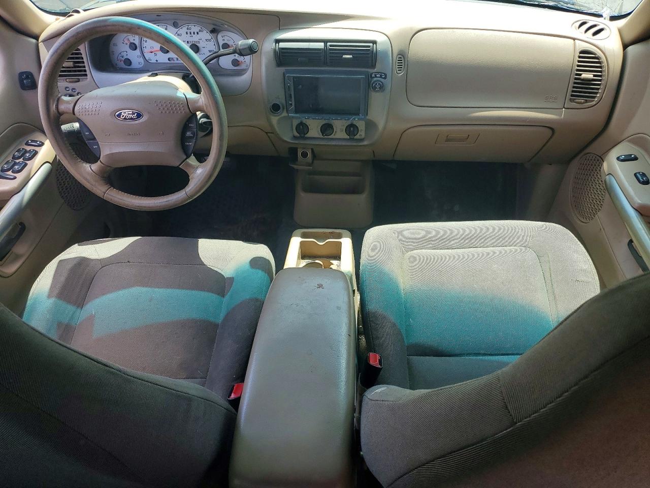 FORD EXPLORER SPORT TRAC 2001 — 9
