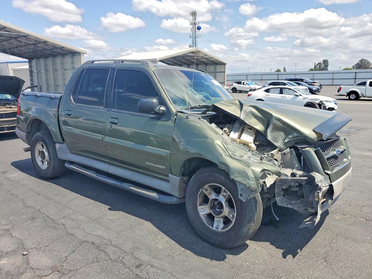 FORD EXPLORER SPORT TRAC 2001 — 5