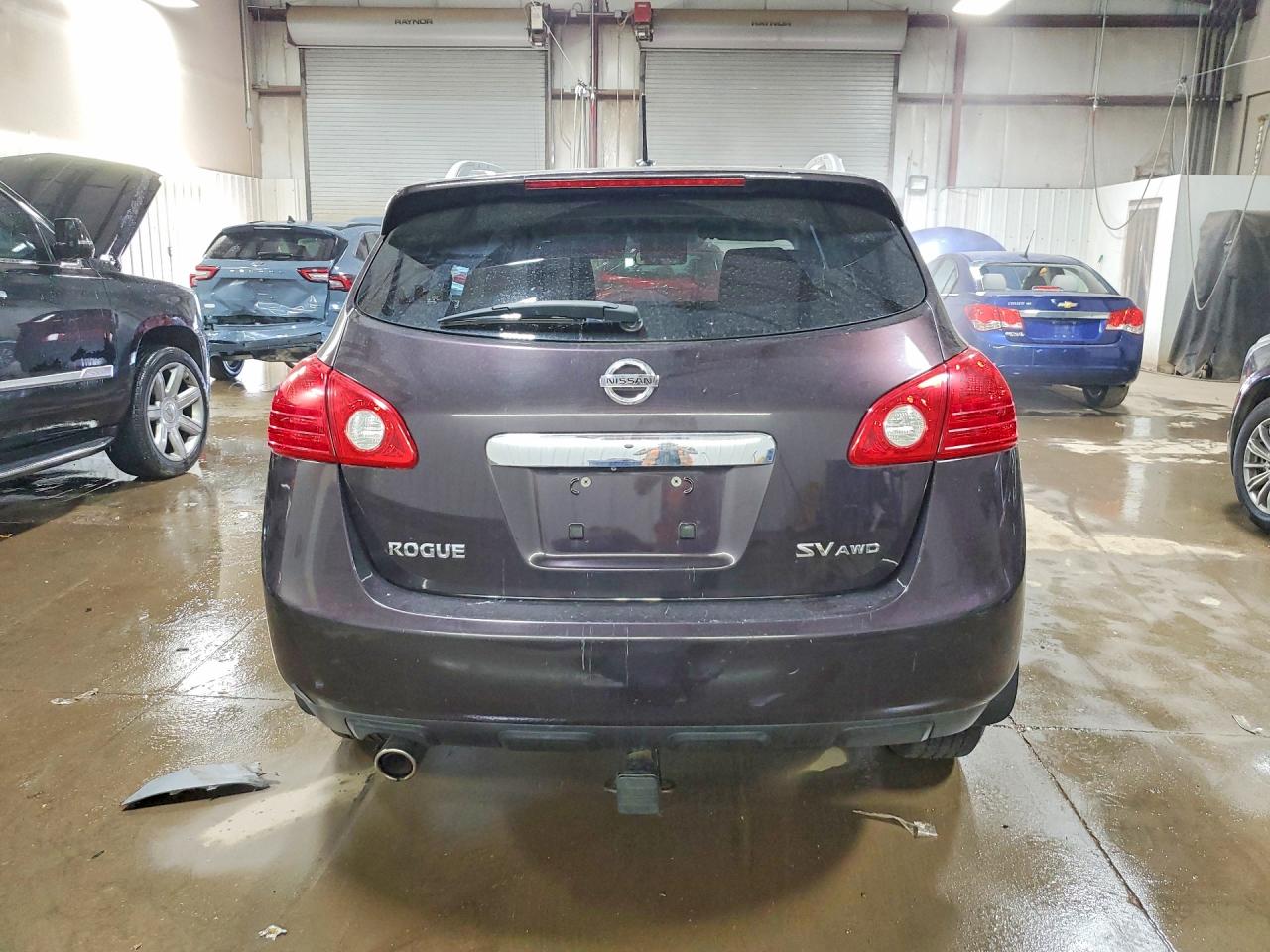NISSAN ROGUE 2011 — 7