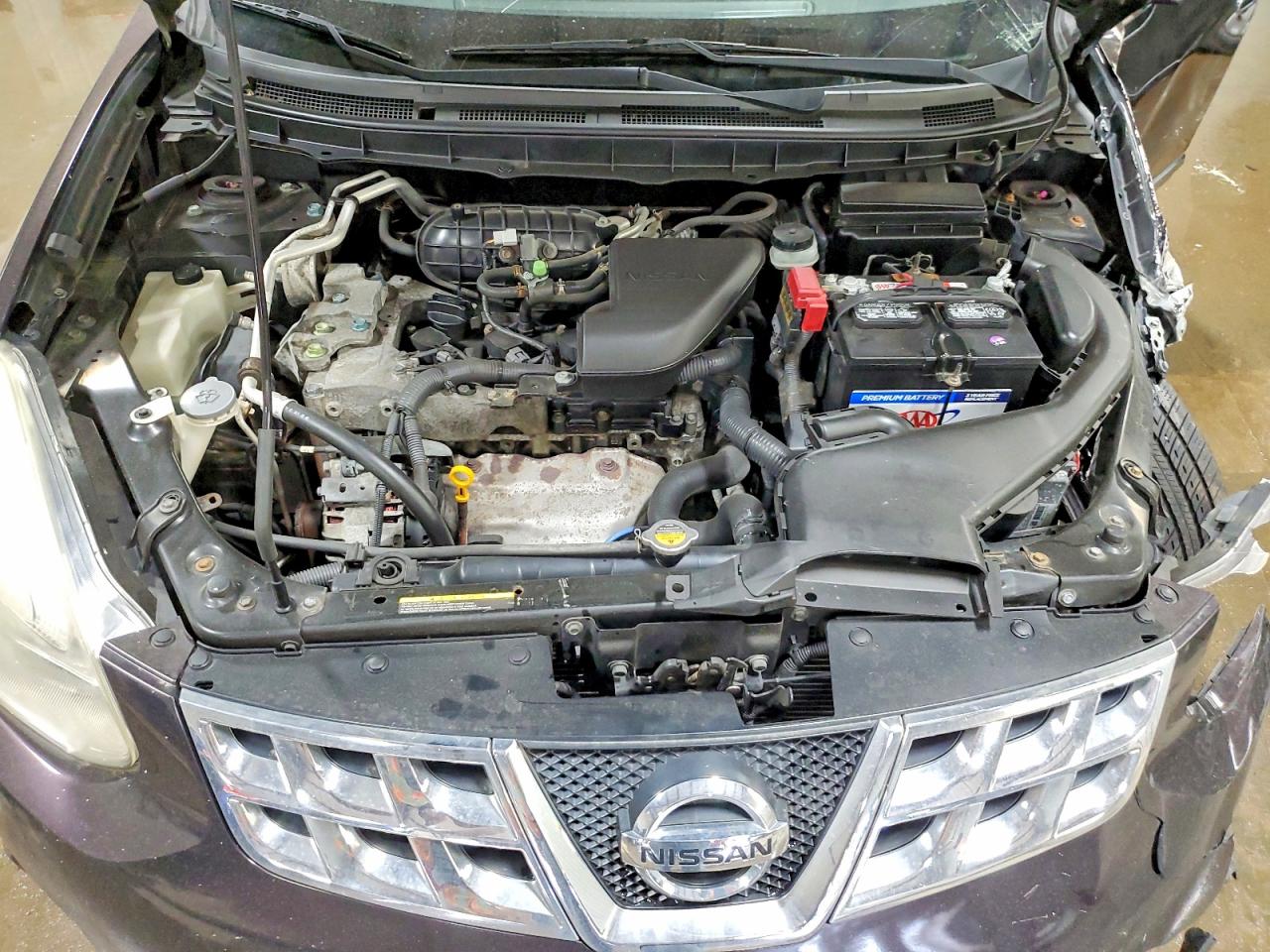 NISSAN ROGUE 2011 — 12