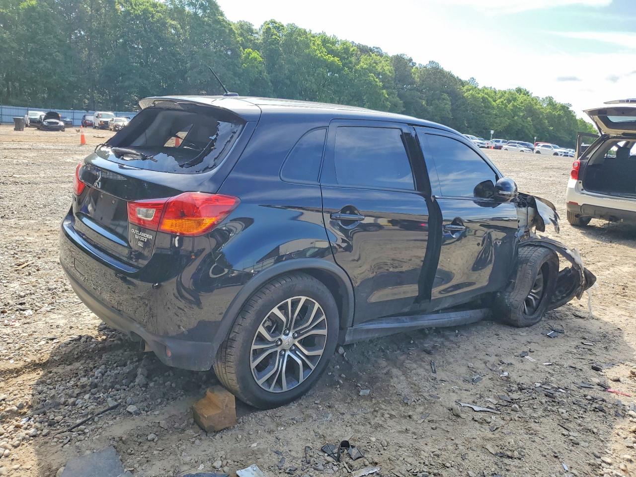 MITSUBISHI OUTLANDER SPORT 2016 — 4