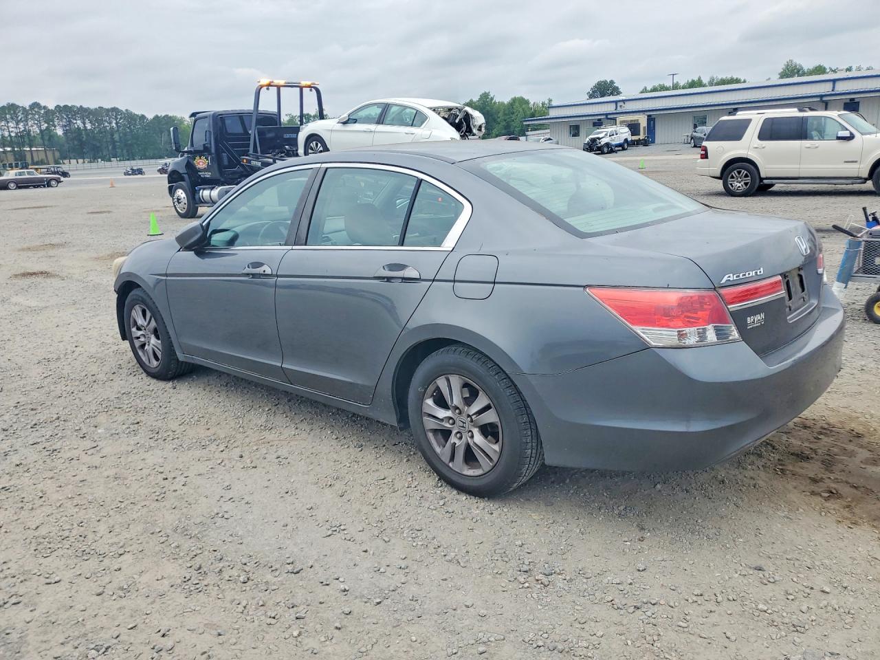 HONDA ACCORD 2011 — 3