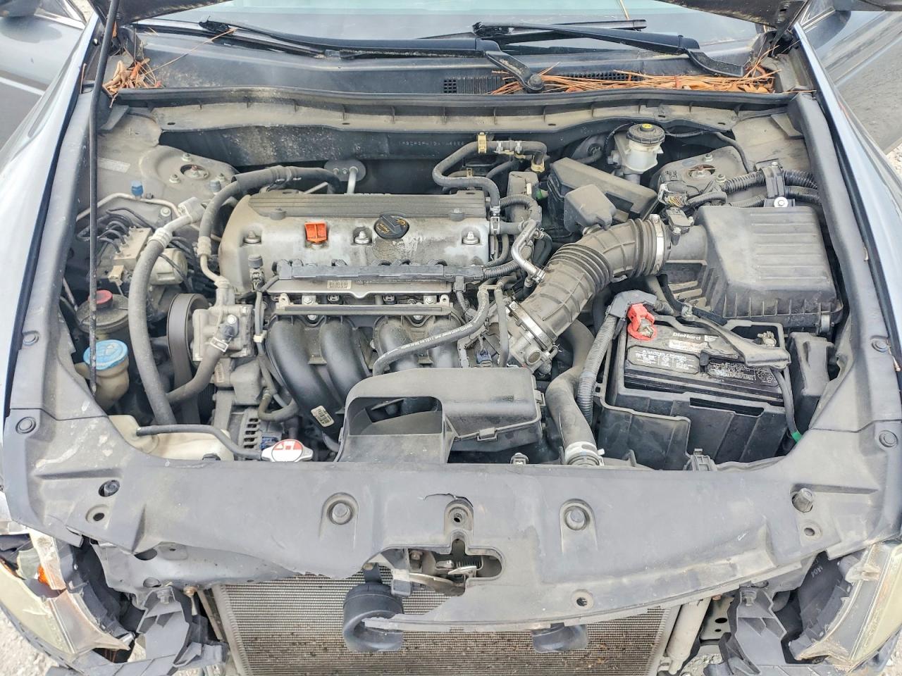 HONDA ACCORD 2011 — 12