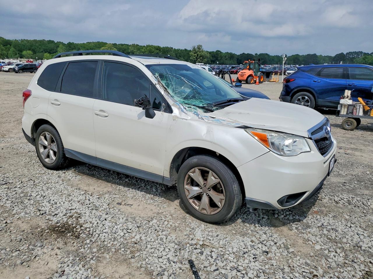 SUBARU FORESTER 2015 — 5