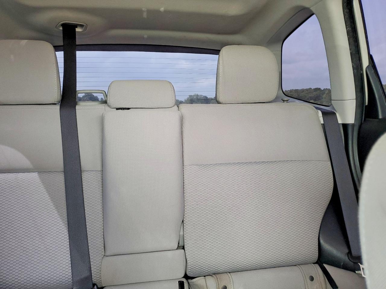 SUBARU FORESTER 2015 — 11