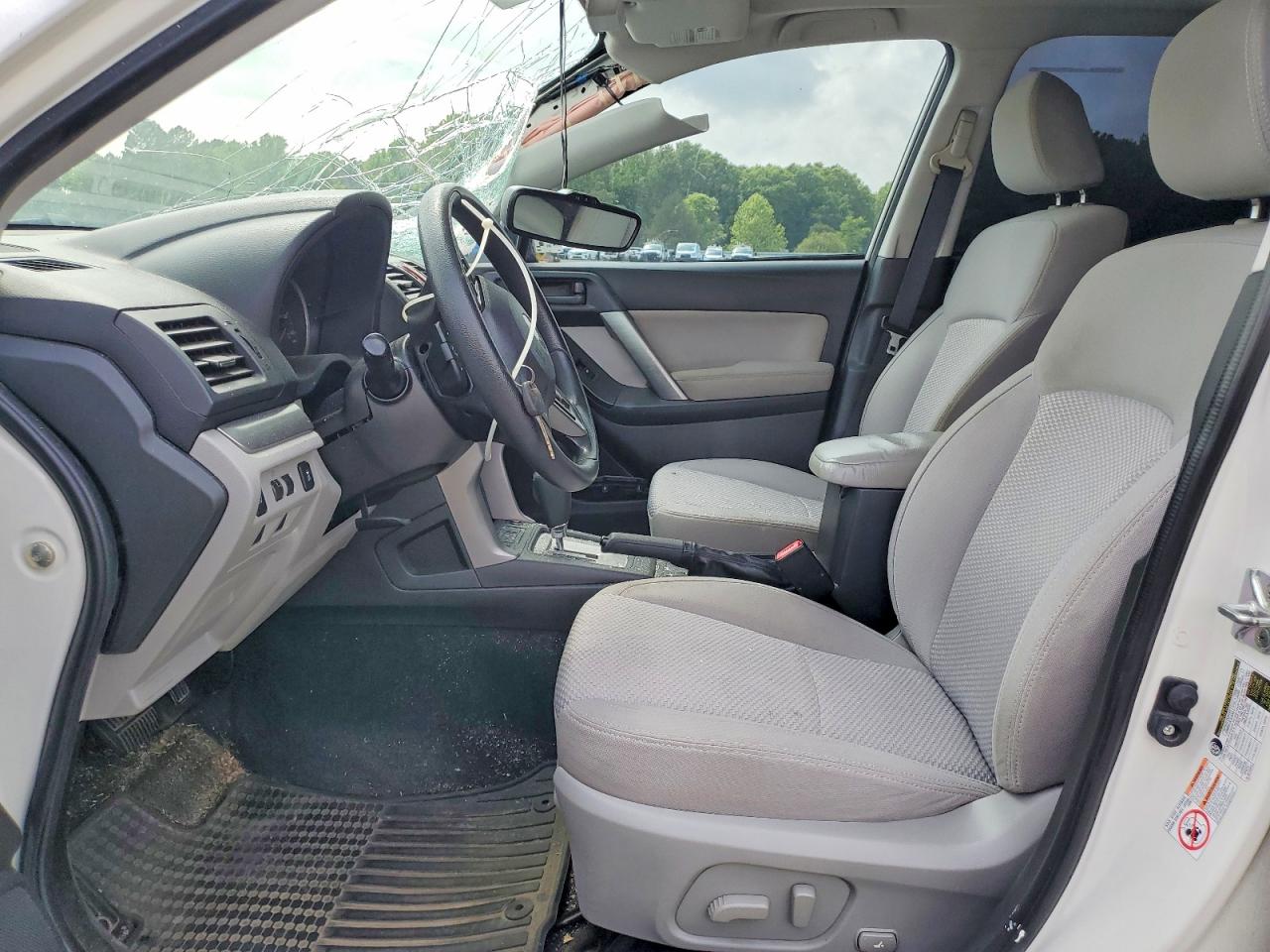 SUBARU FORESTER 2015 — 8