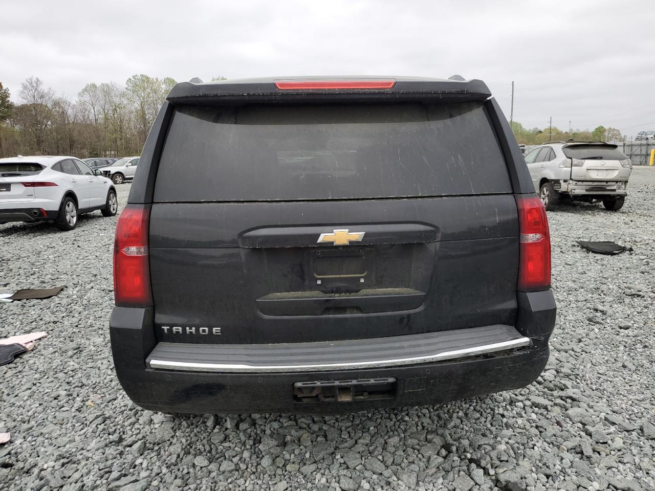 CHEVROLET TAHOE 2016 — 7