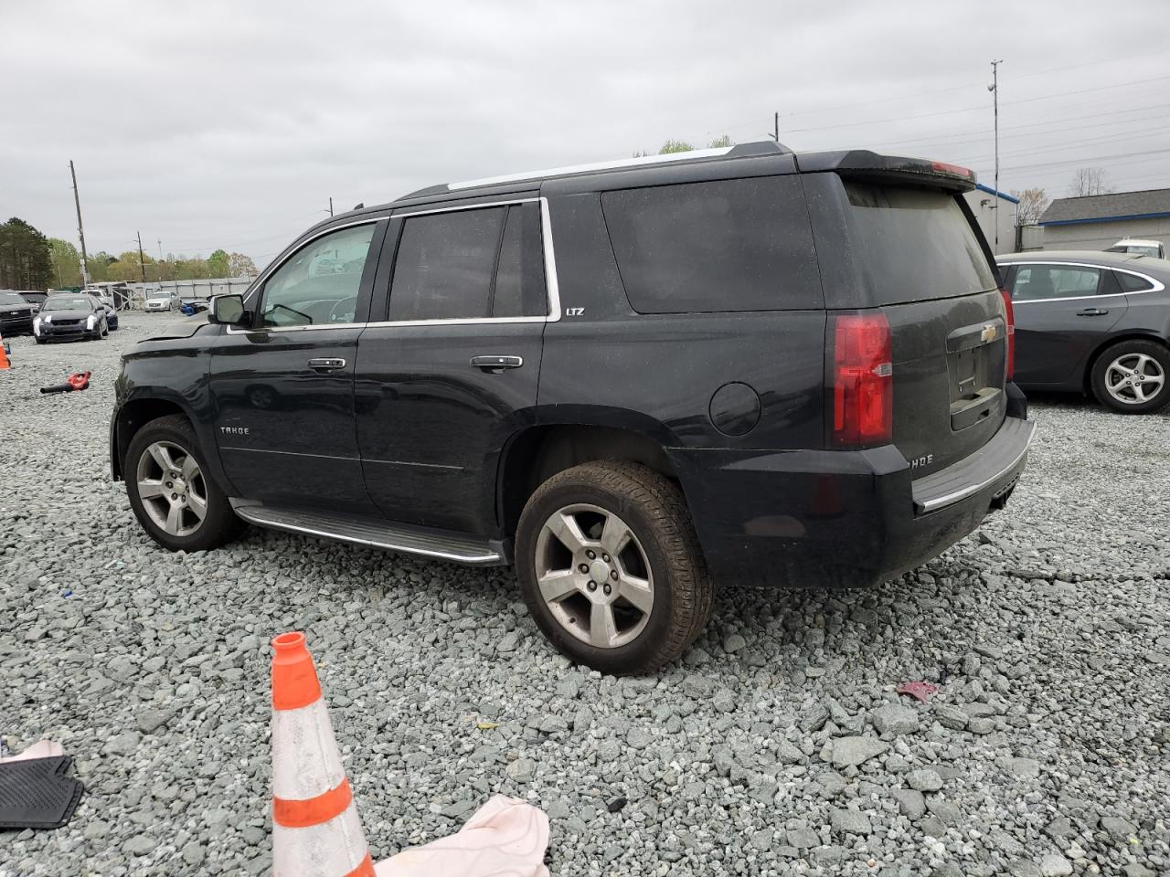 CHEVROLET TAHOE 2016 — 3