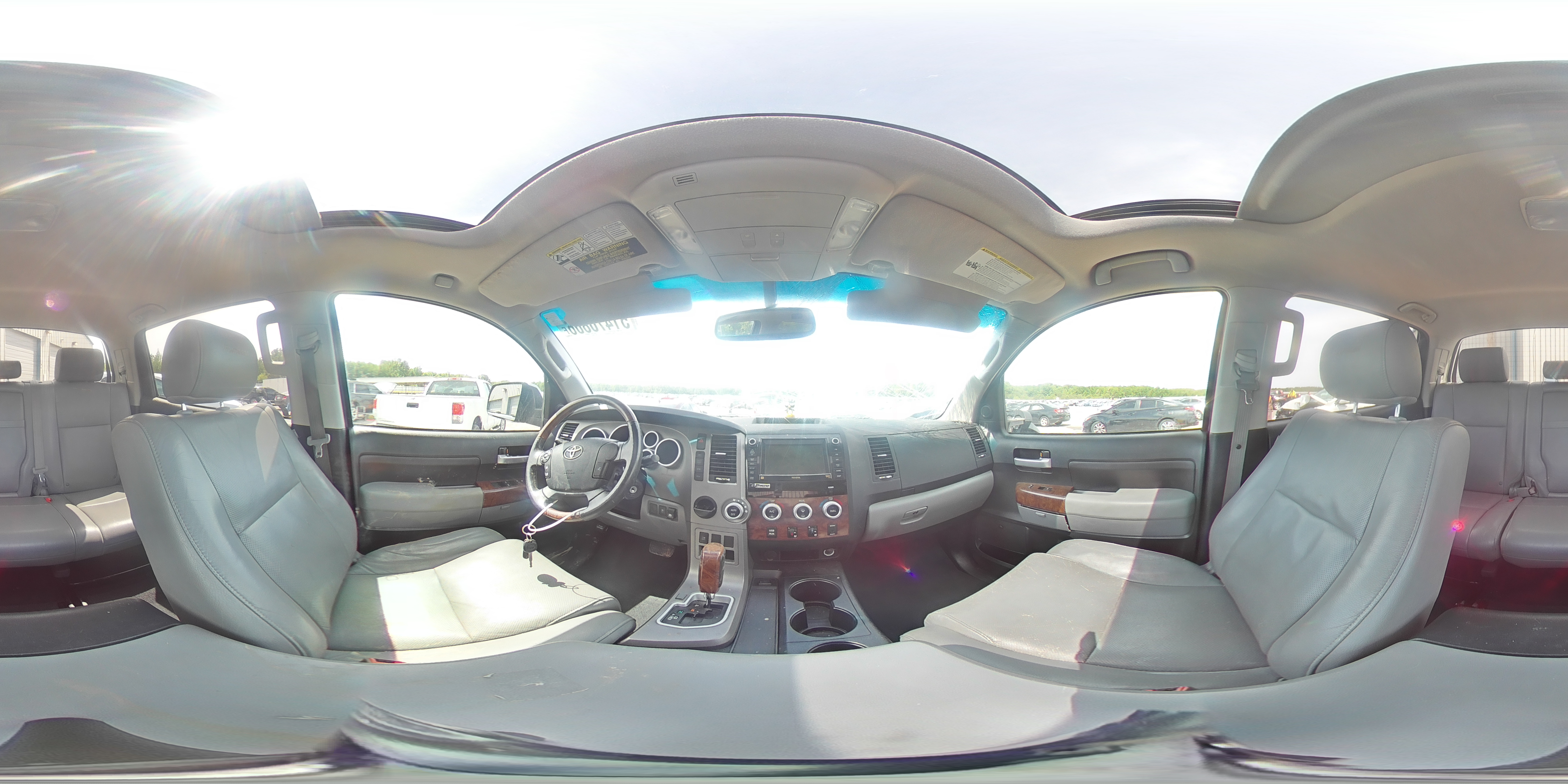 TOYOTA TUNDRA 2012 — 14