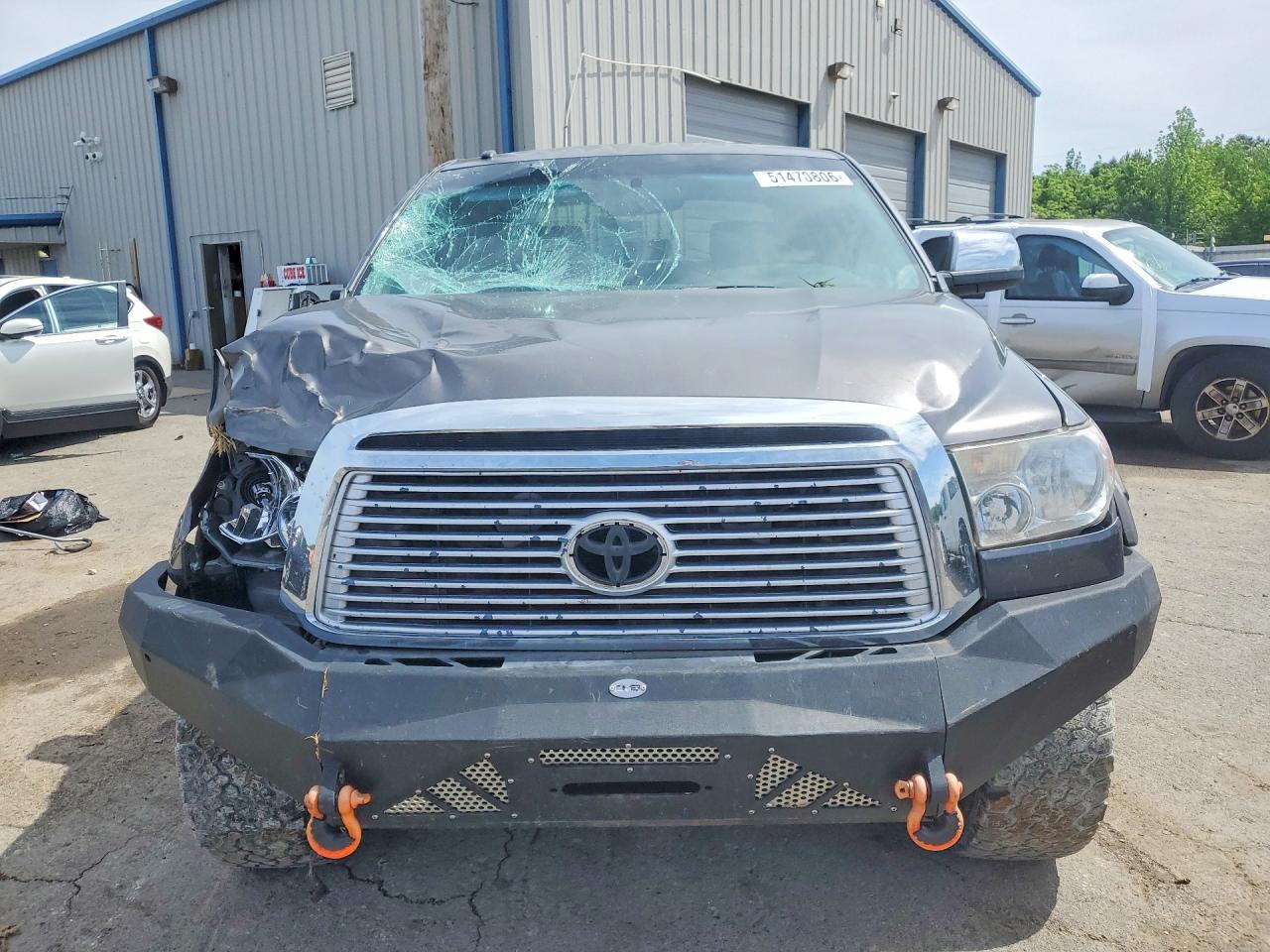 TOYOTA TUNDRA 2012 — 6