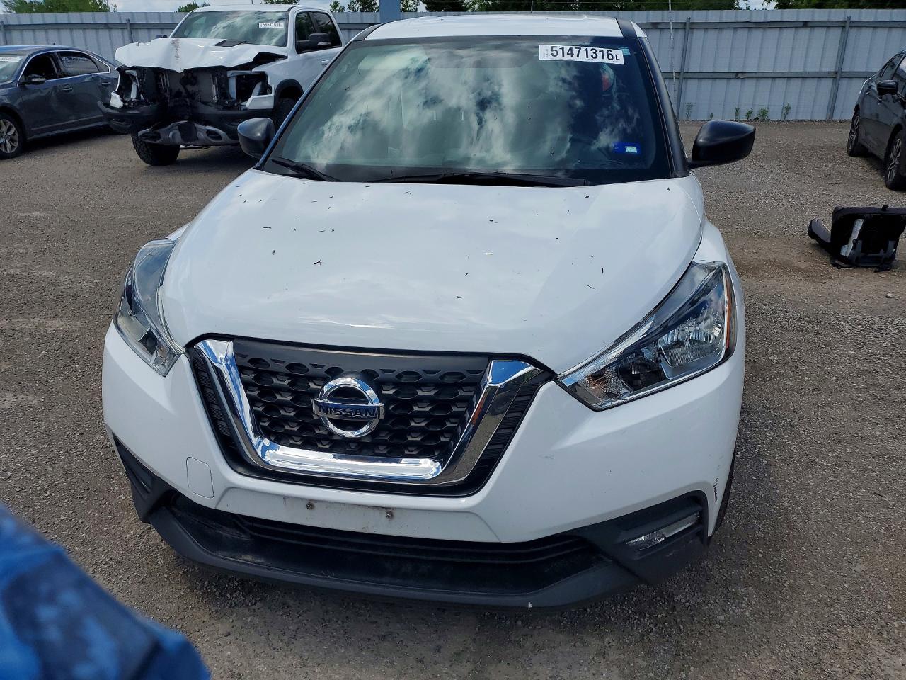 NISSAN KICKS 2019 — 6