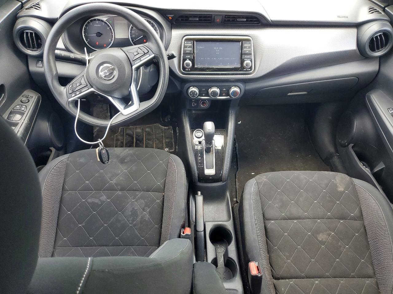 NISSAN KICKS 2019 — 9