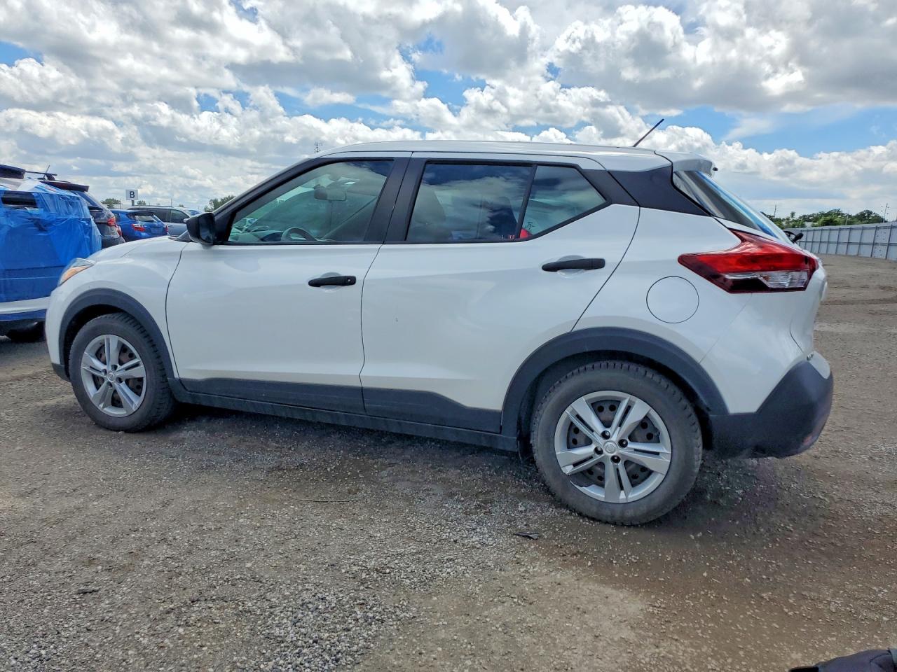 NISSAN KICKS 2019 — 3