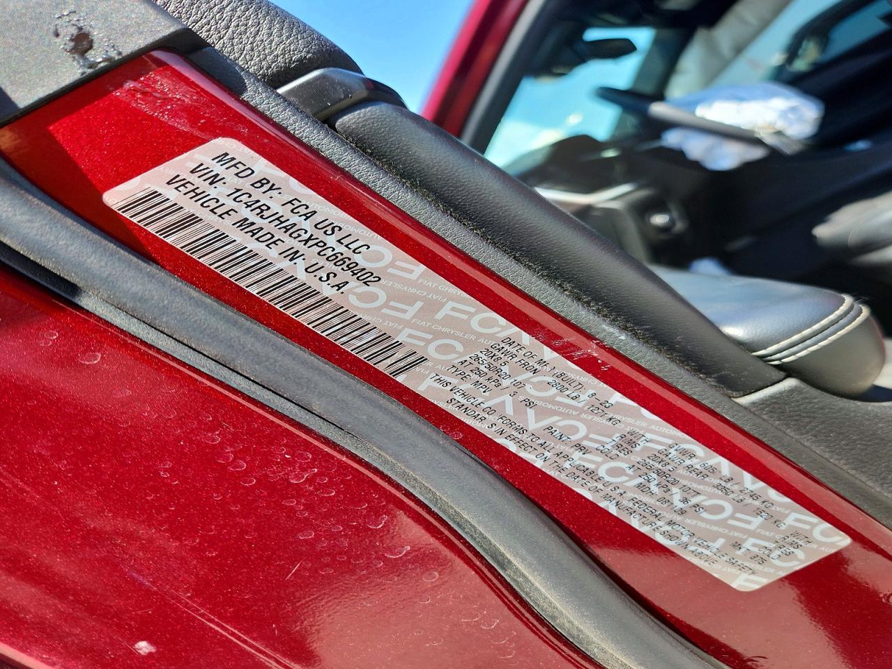 JEEP GRAND CHEROKEE 2023 — 14