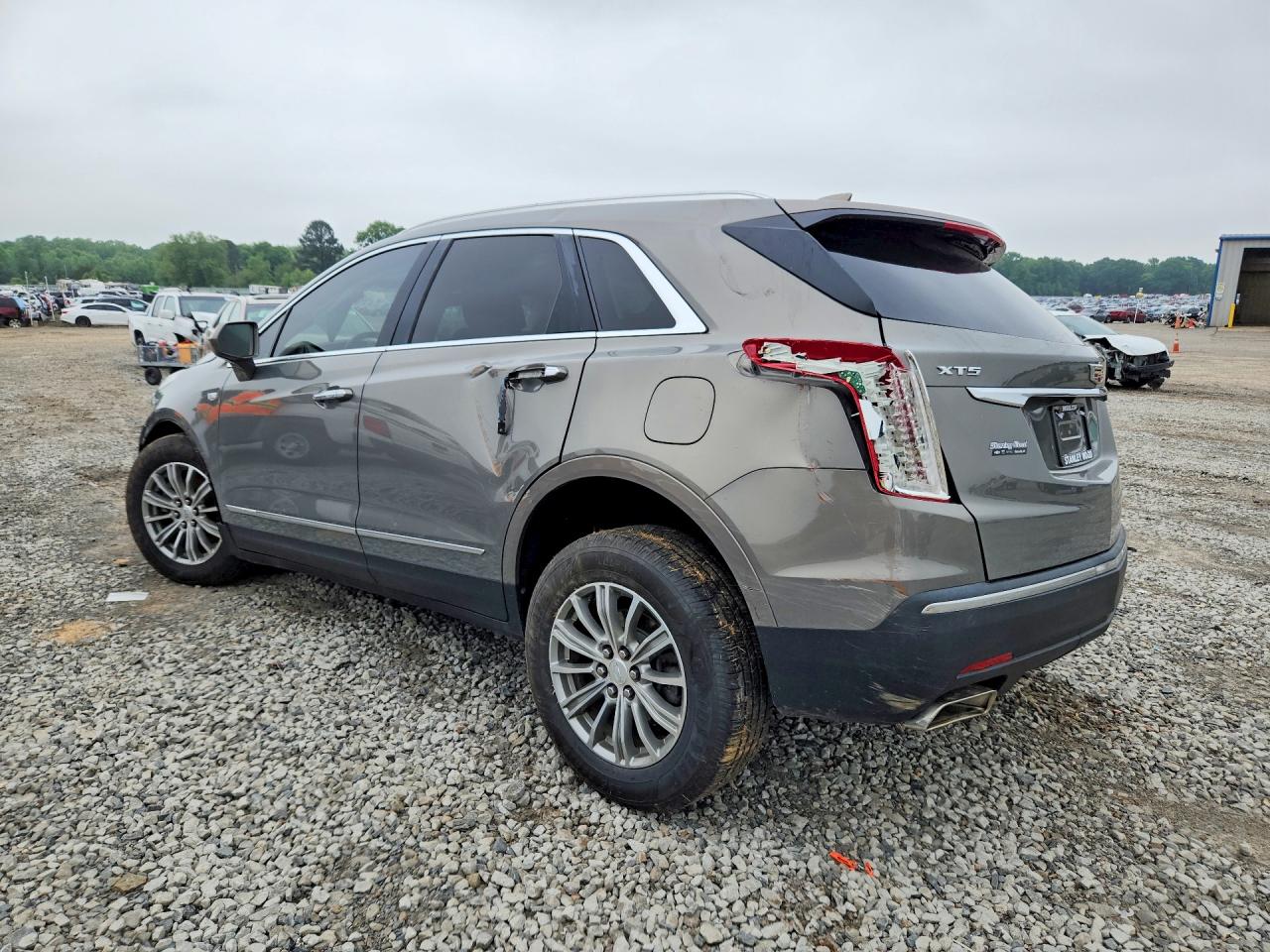 CADILLAC XT5 2017 — 3