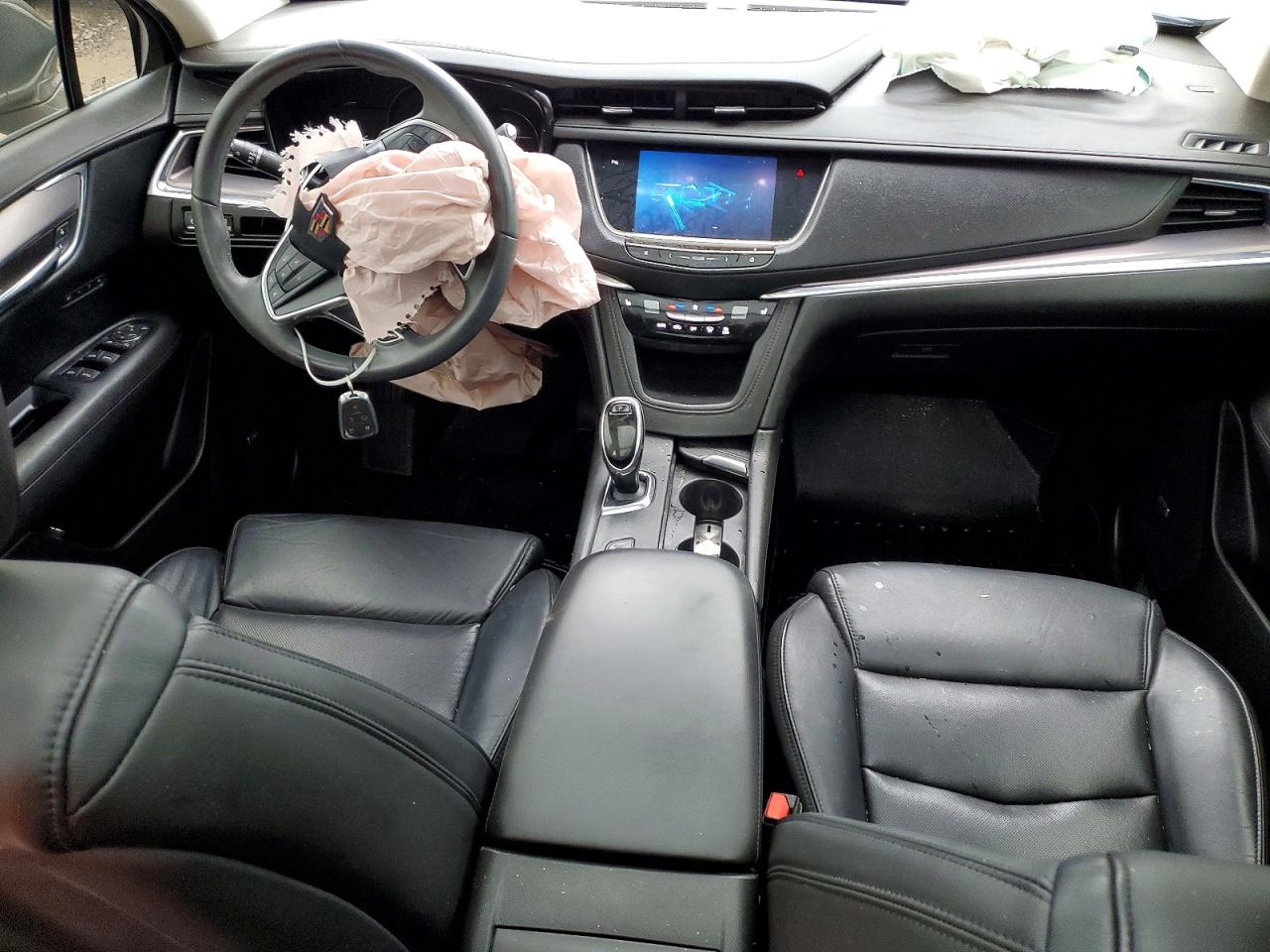 CADILLAC XT5 2017 — 9