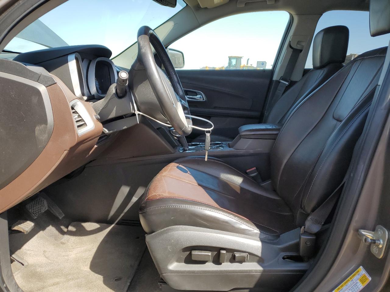 CHEVROLET EQUINOX 2011 — 8