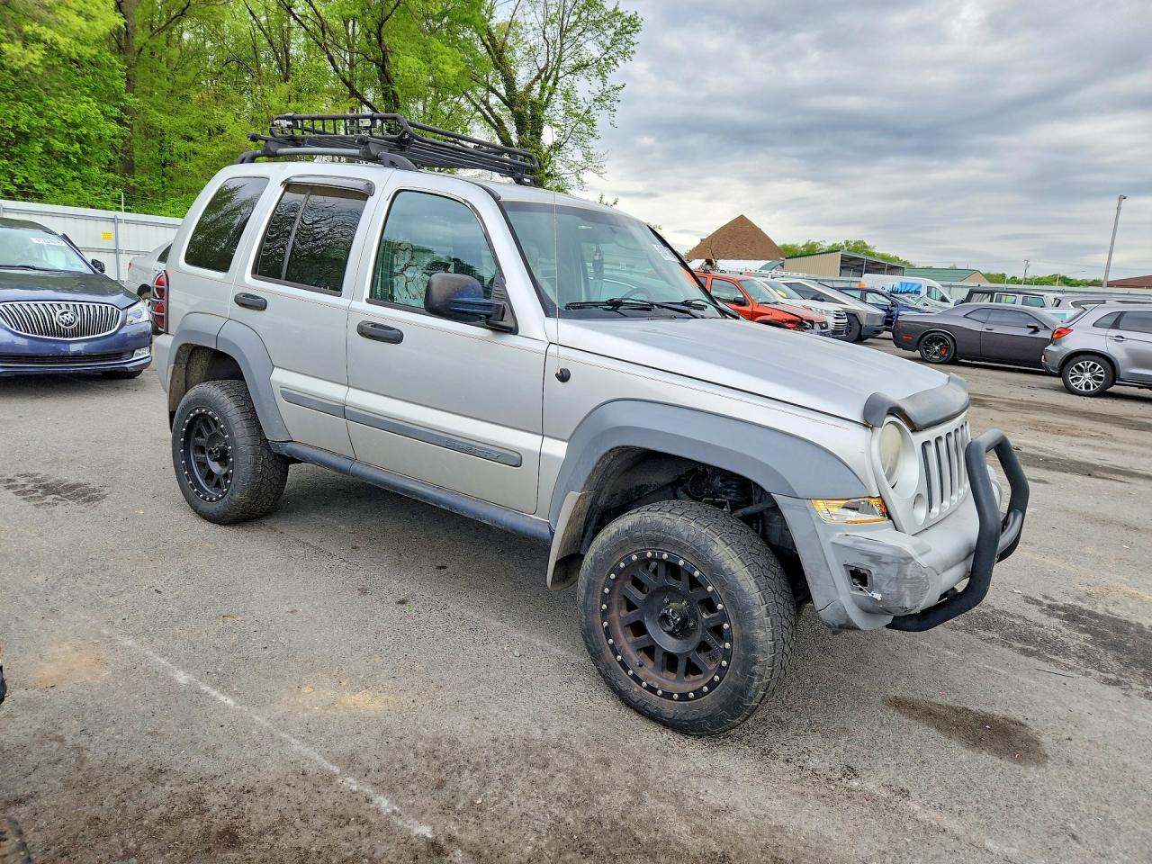 JEEP LIBERTY 2005 — 5