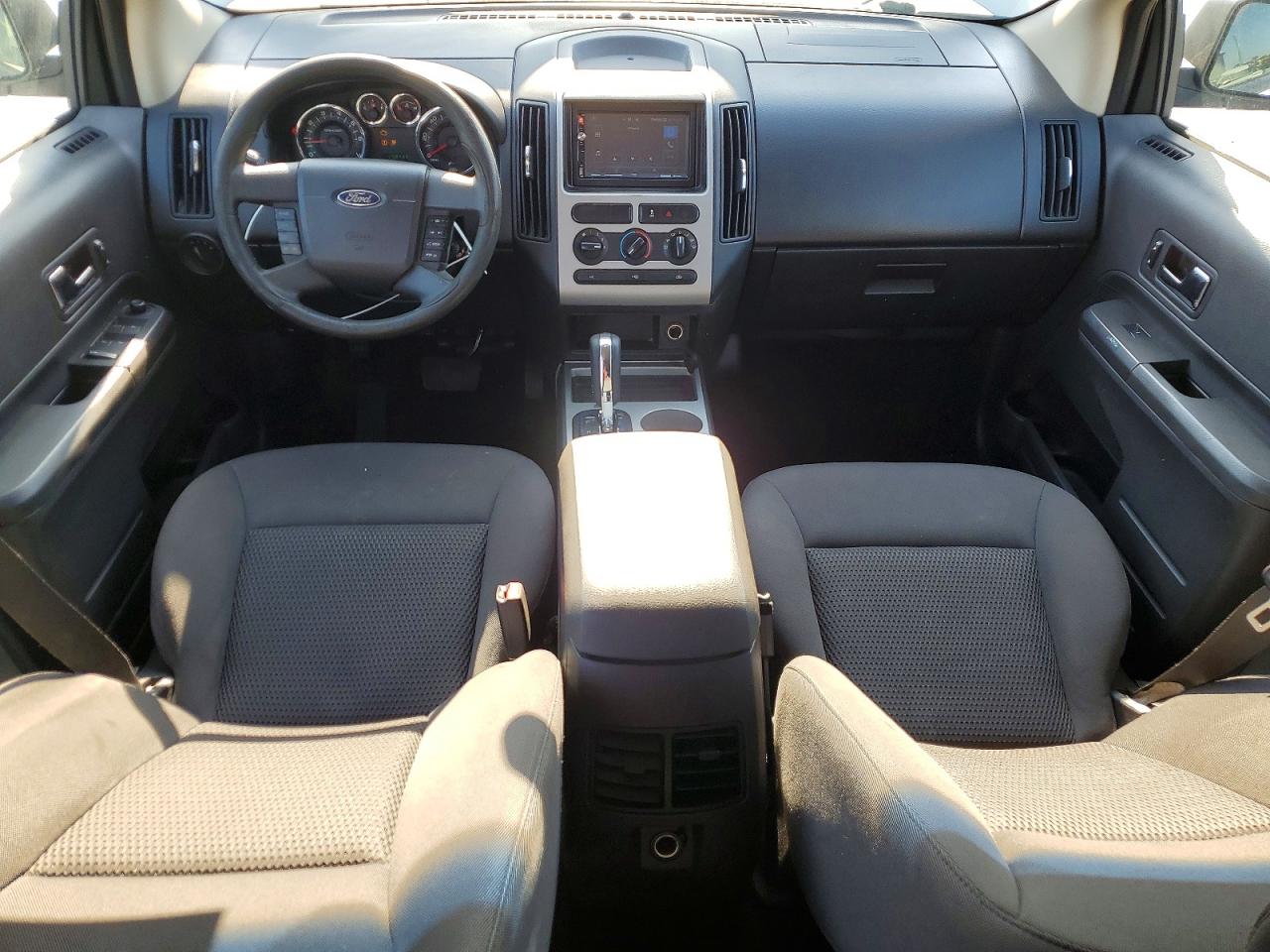 FORD EDGE 2010 — 9