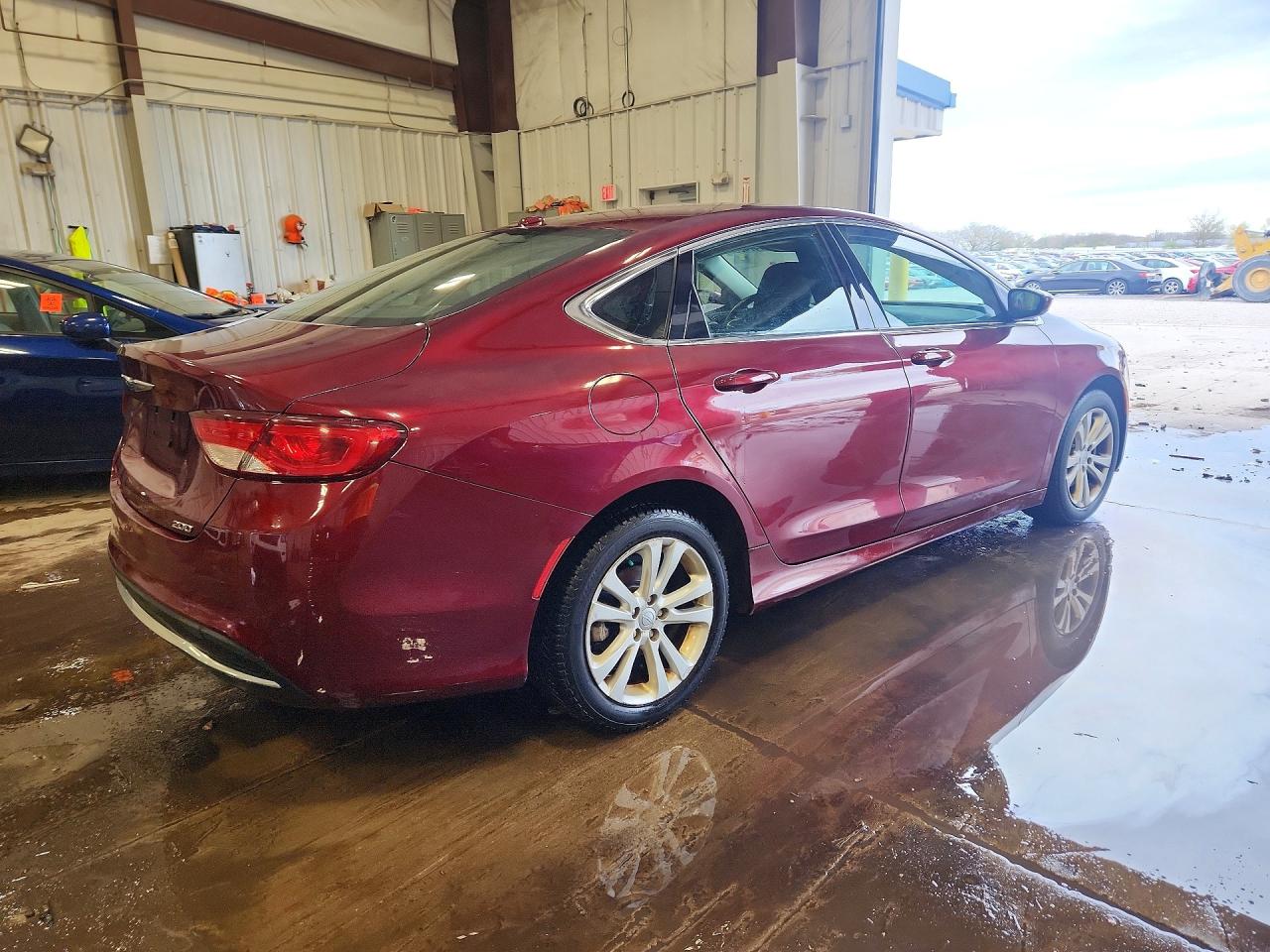 Chrysler 200 2015 — 3