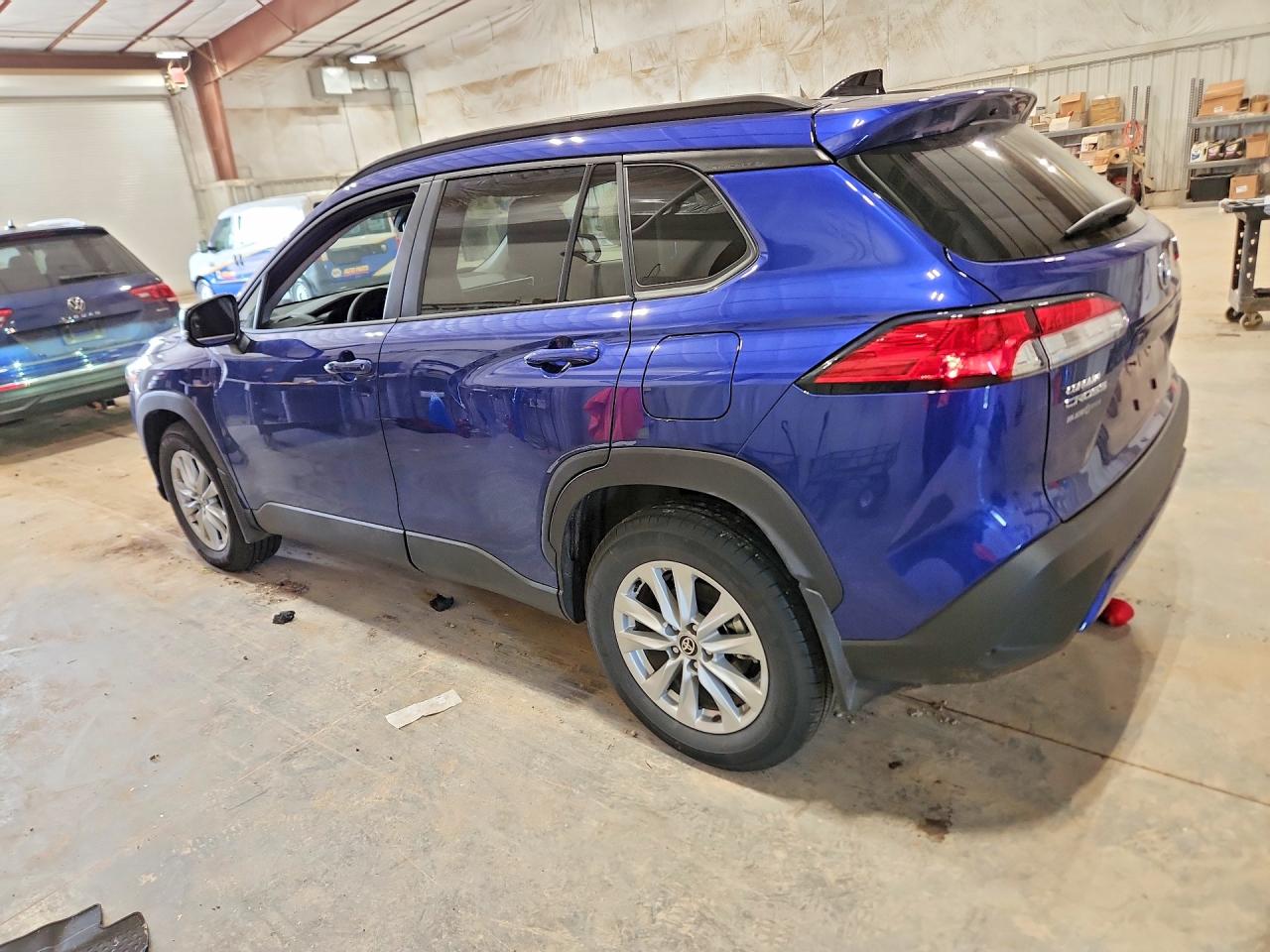 TOYOTA COROLLA CROSS 2025 — 3