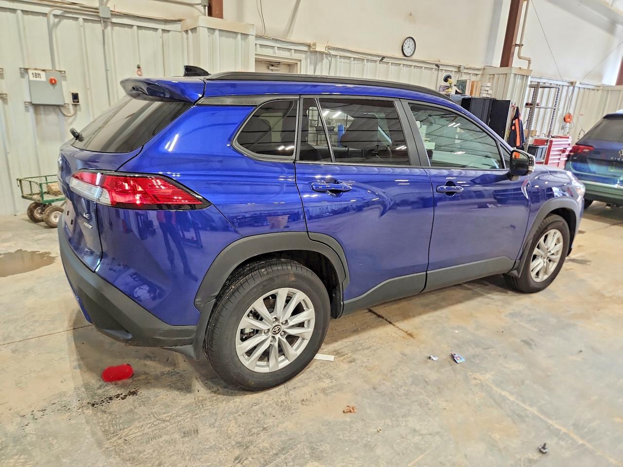 TOYOTA COROLLA CROSS 2025 — 4
