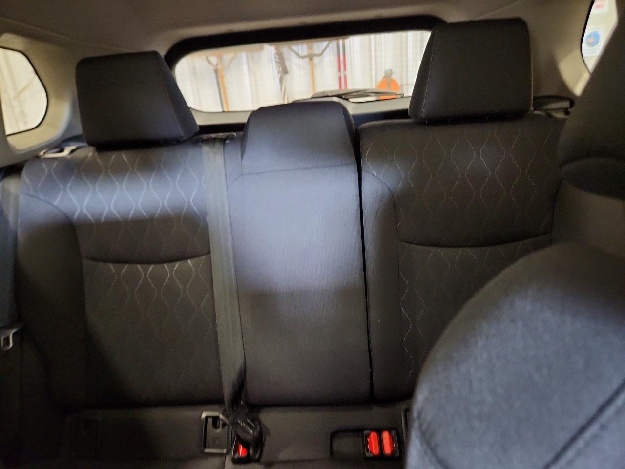 TOYOTA COROLLA CROSS 2025 — 11