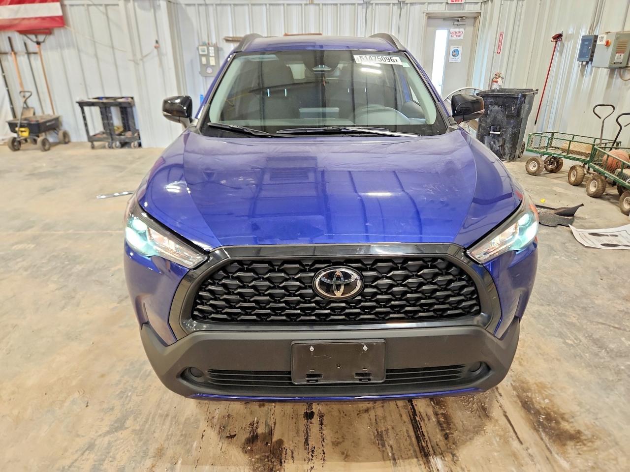TOYOTA COROLLA CROSS 2025 — 6