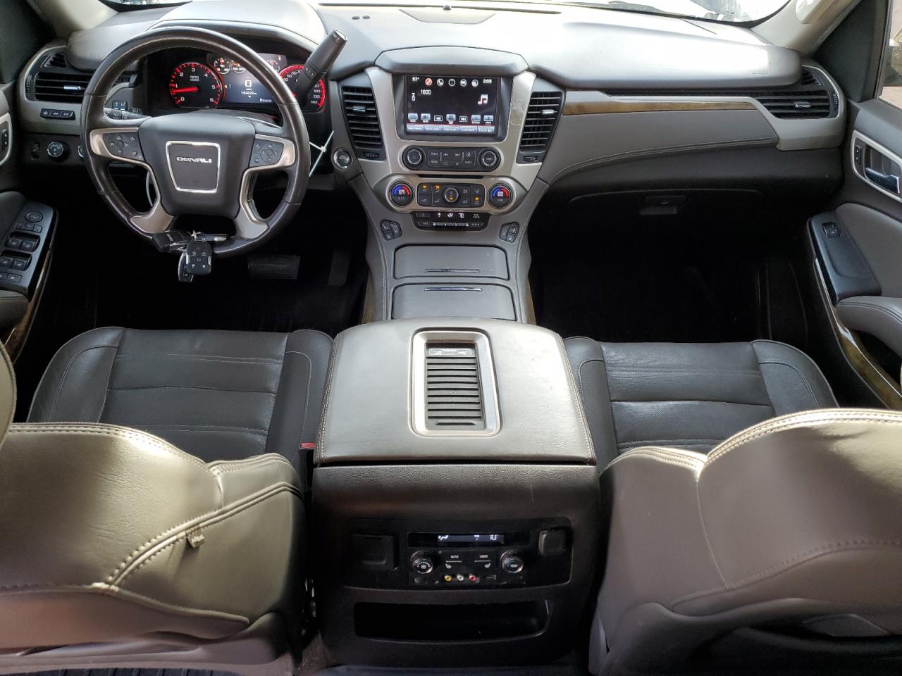 GMC YUKON 2016 — 9